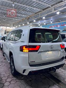 تويوتا لاندكروزر